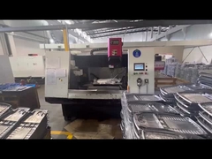 LEDストリートランプの生産が進行中です!