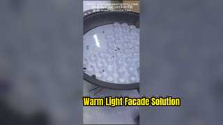 フラッドライト: 色温度 3000K、OSRAM Dali ドライバーと異なる角度のレンズを搭載