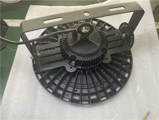 購入 効率 120 ルメン/ワット UFO ハイベイライト 100W 150W 200W LED ハイベイ 工場で使用 online manufacture