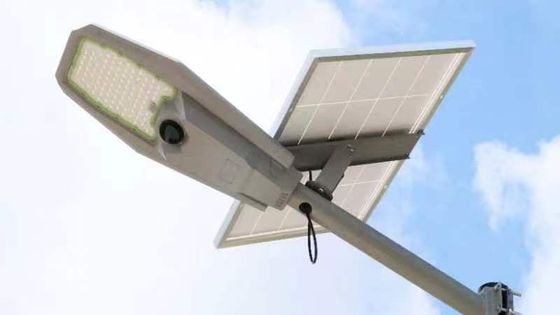 商業用太陽光路灯 省エネ 400W 600W 太陽光発電灯 IP65 ストリートと道路のための屋外照明