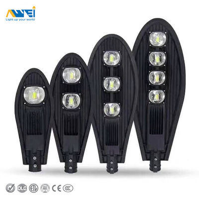 IP66 トリプル クリー 高出力 LED 屋外 LED ストリートライト 50W 100W ストリート・アンド・ロードウェイソリューション